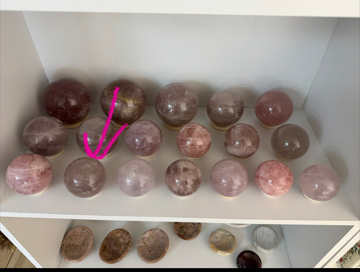 *Moody Brown Star Rose Quartz Sphere 66mm (48C)