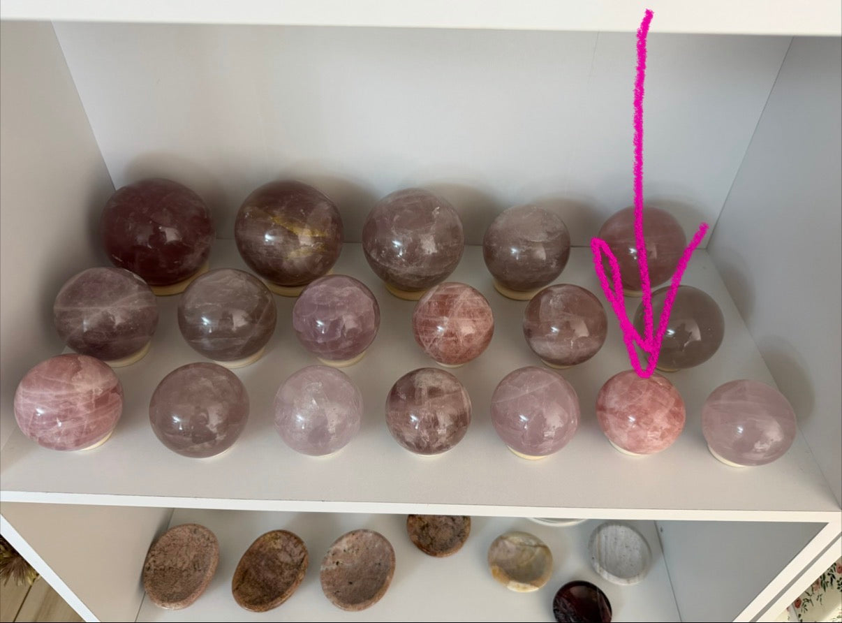 *Deep Bubblegum Star Rose Quartz Sphere 61mm (32Z)