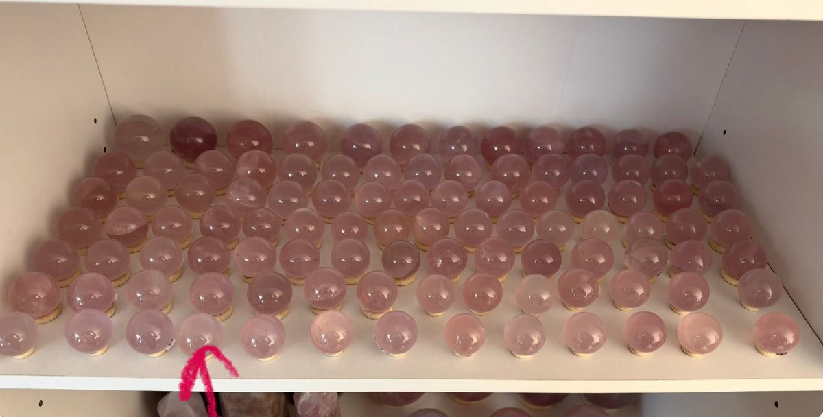 *Extra Juicy Mini Star Rose Quartz Sphere (10K)