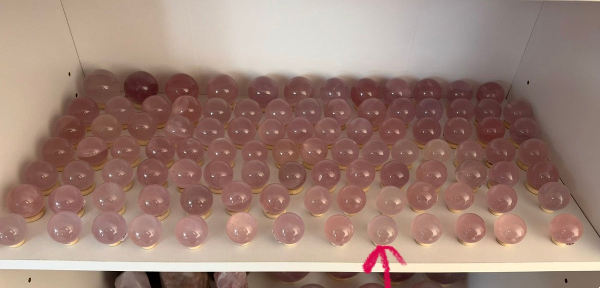 *Extra Juicy Light Purple Mini Star Rose Quartz Sphere (8B)