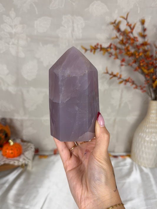 Cloudy Lavender Purple Rose Quartz Tower (96L)
