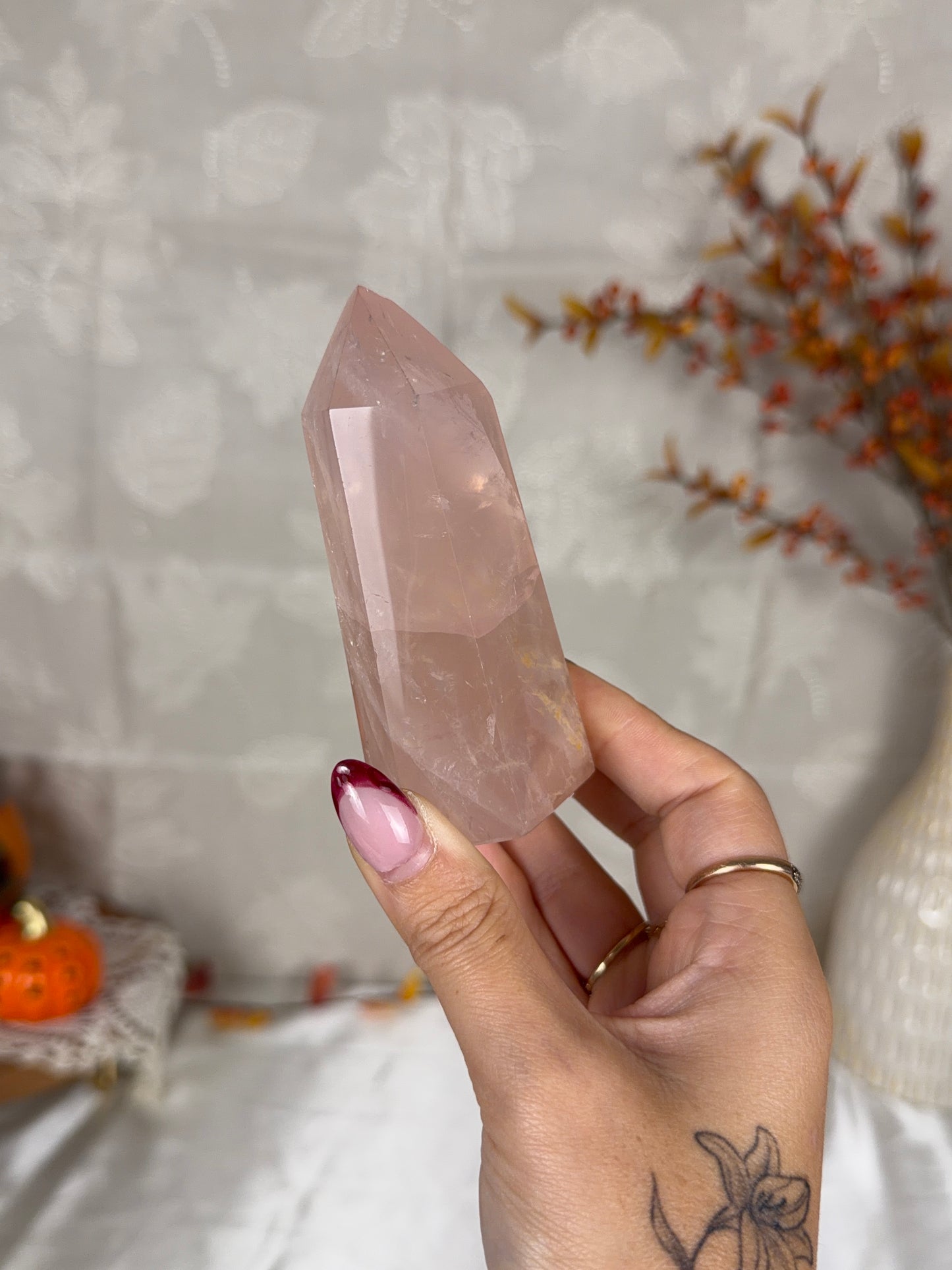 *Peachy Pink Flashy Rose Quartz Tower (28i)