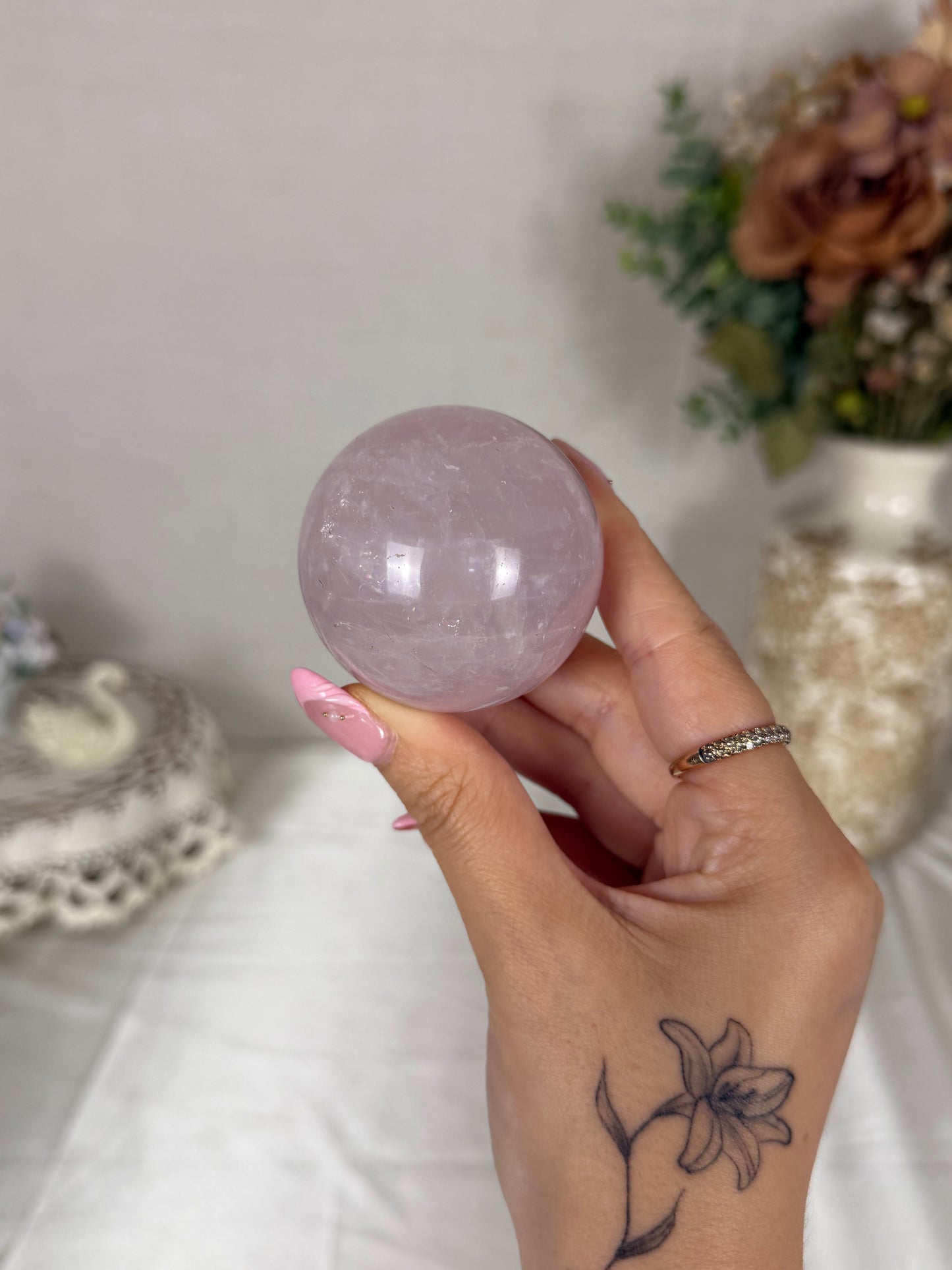 Light Lavender Rose Quartz Sphere (22H)