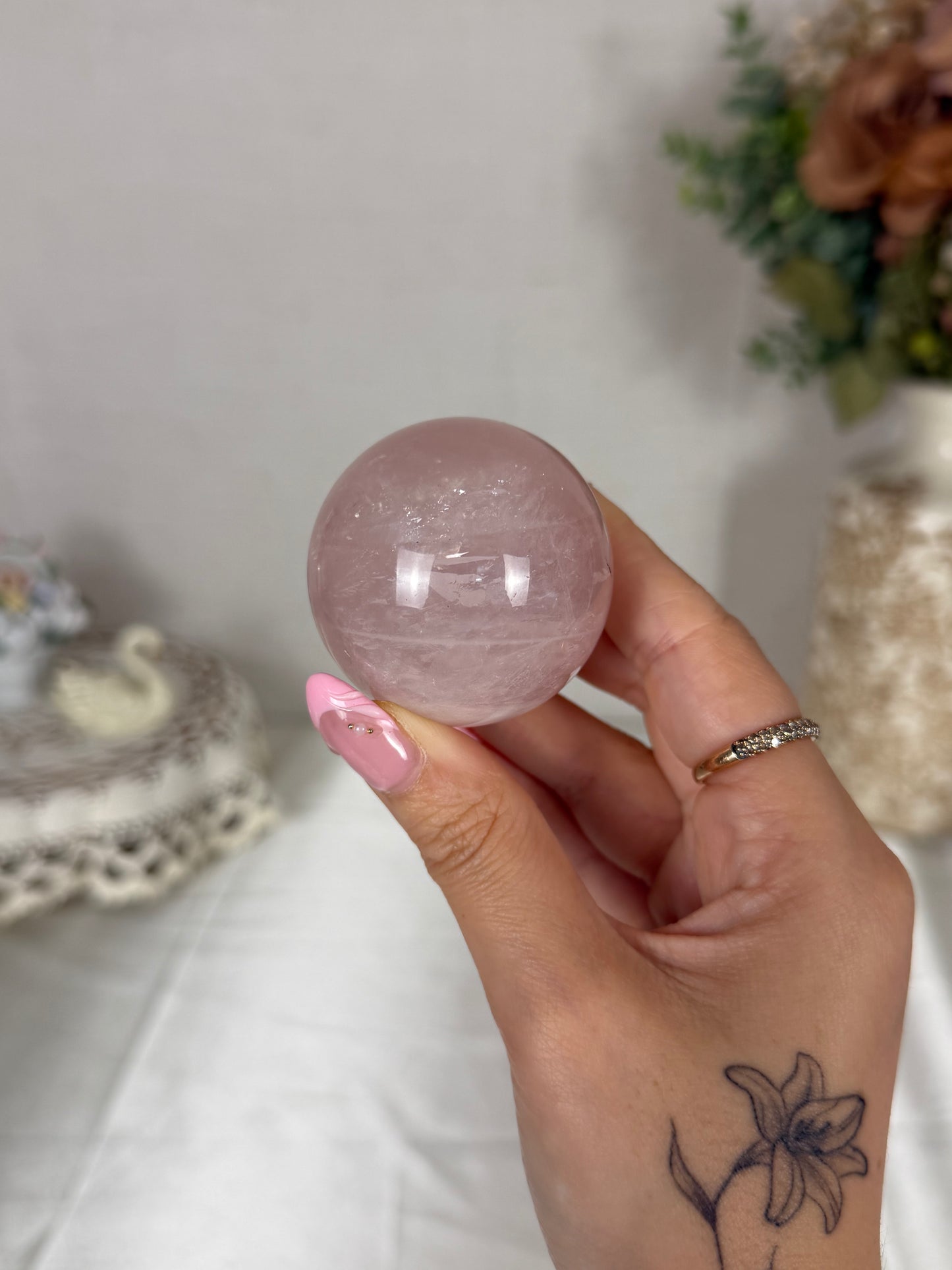 *Star Rose Quartz Sphere (18K)