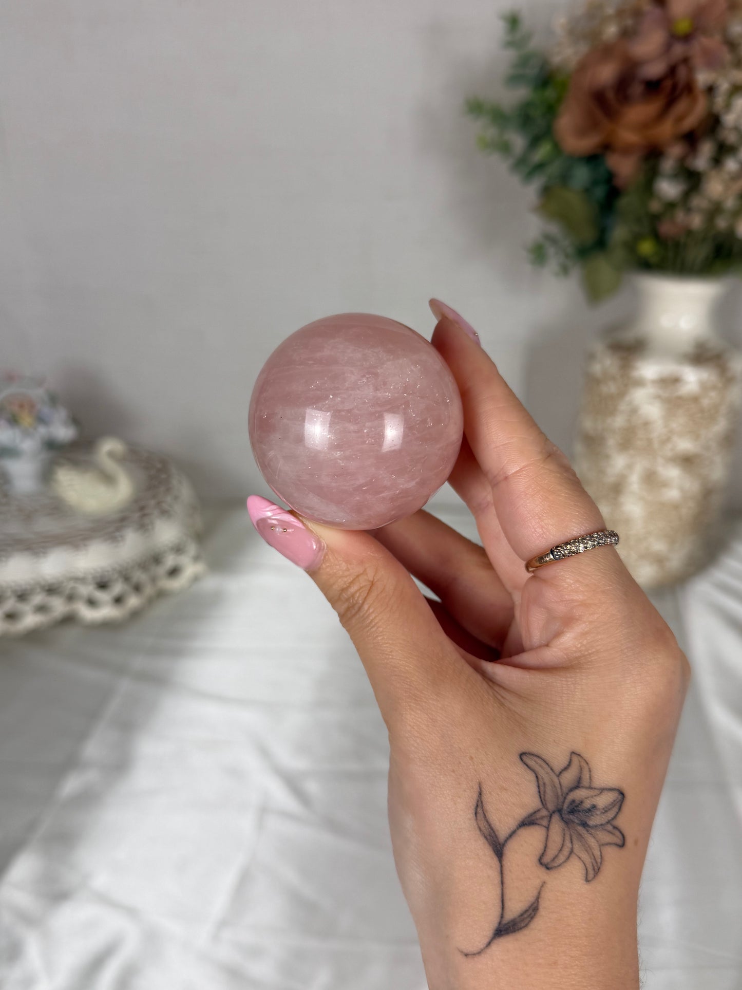 *Star Rose Quartz Sphere (18N)