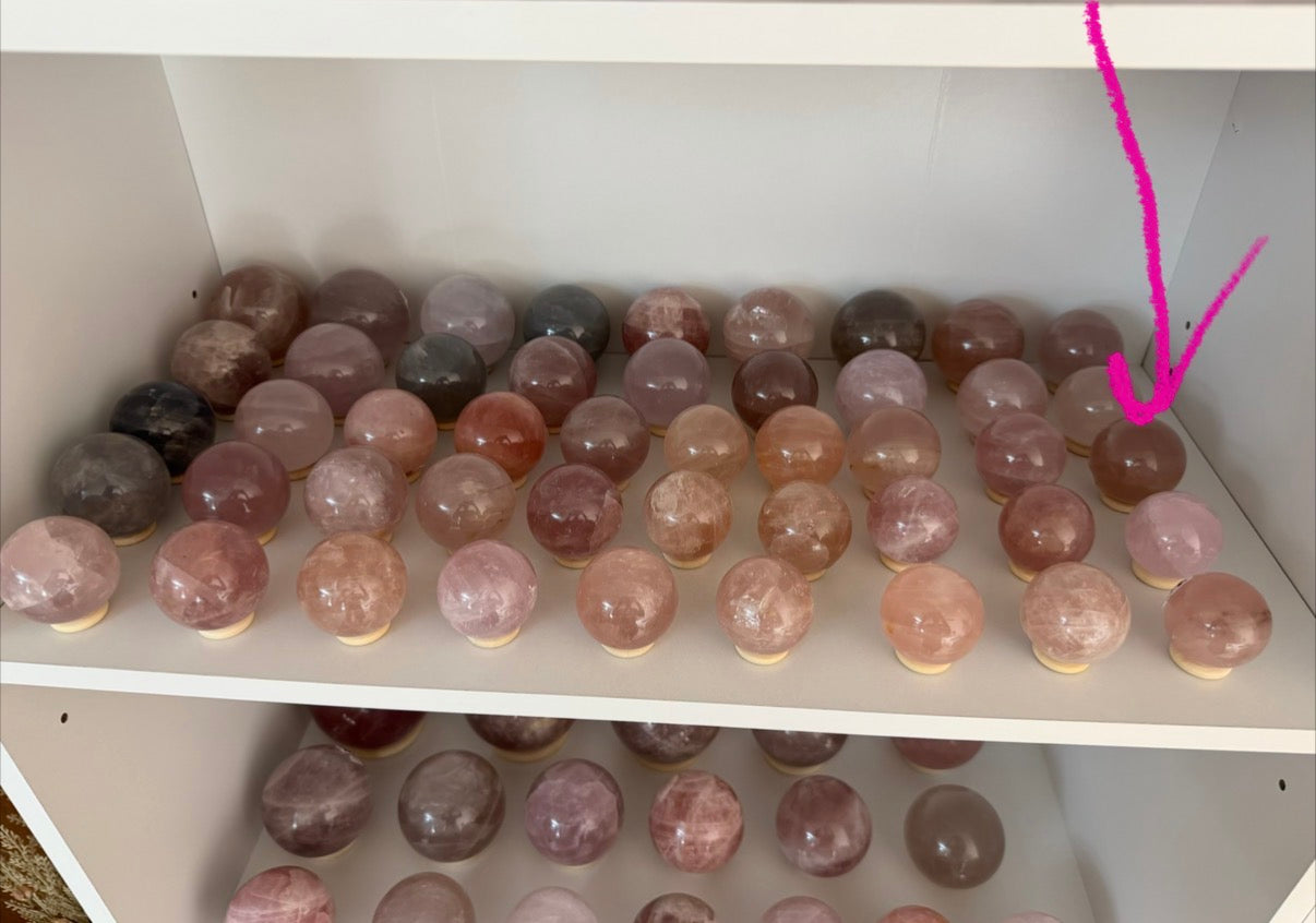 *Moody Peach Star Rose Quartz Sphere (16T)