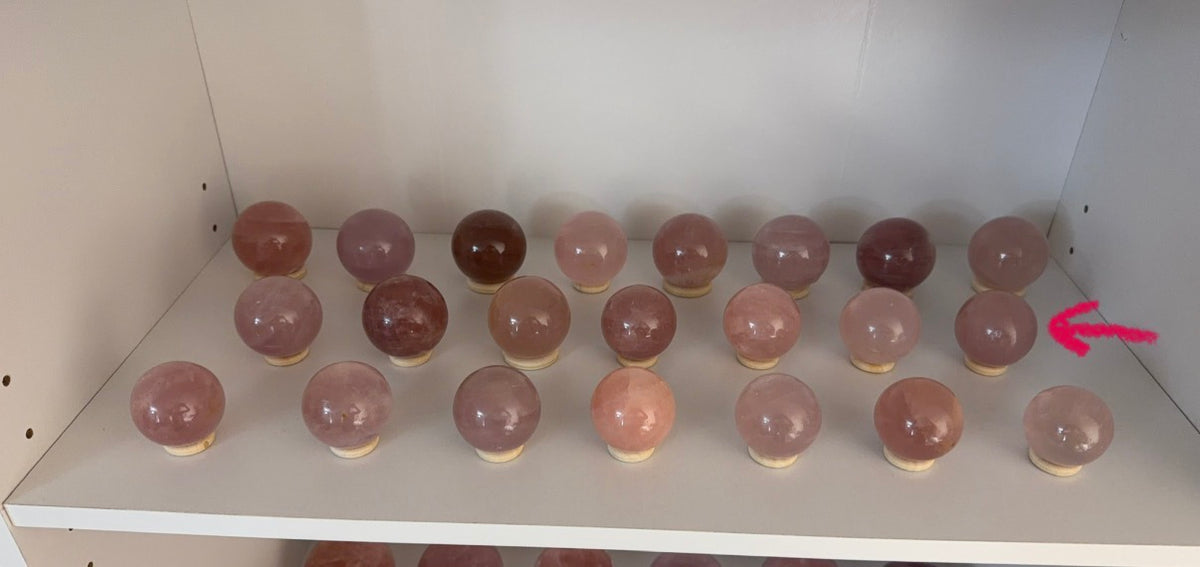 *Smoky Pink Mauve Star Rose Quartz Sphere (16G)