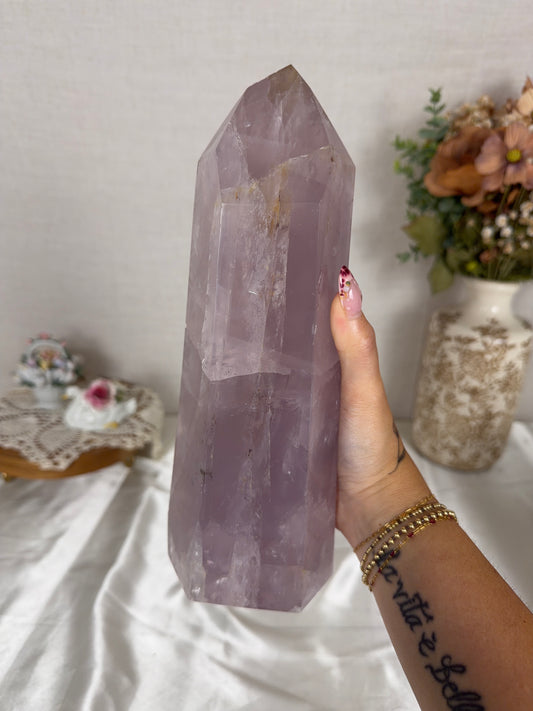 XL Lavender Rose Quartz Tower (438L)