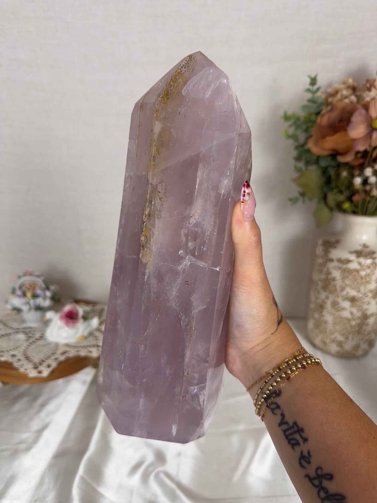 XL Lavender Rose Quartz Tower (438L)