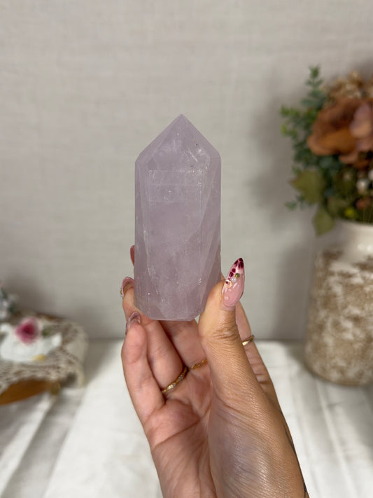 Lavender Rose Quartz Tower (30L)