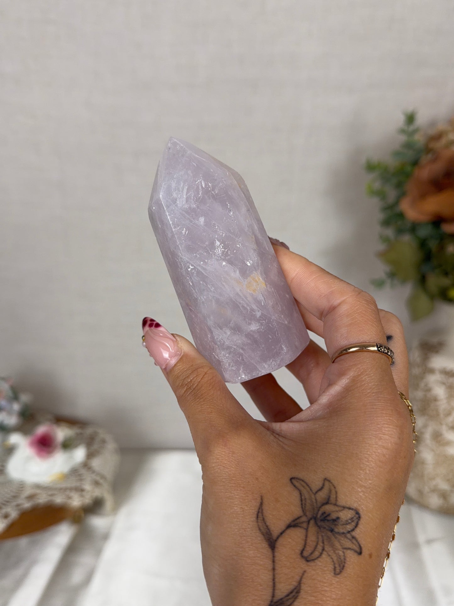 Lavender Rose Quartz Tower (30Z)