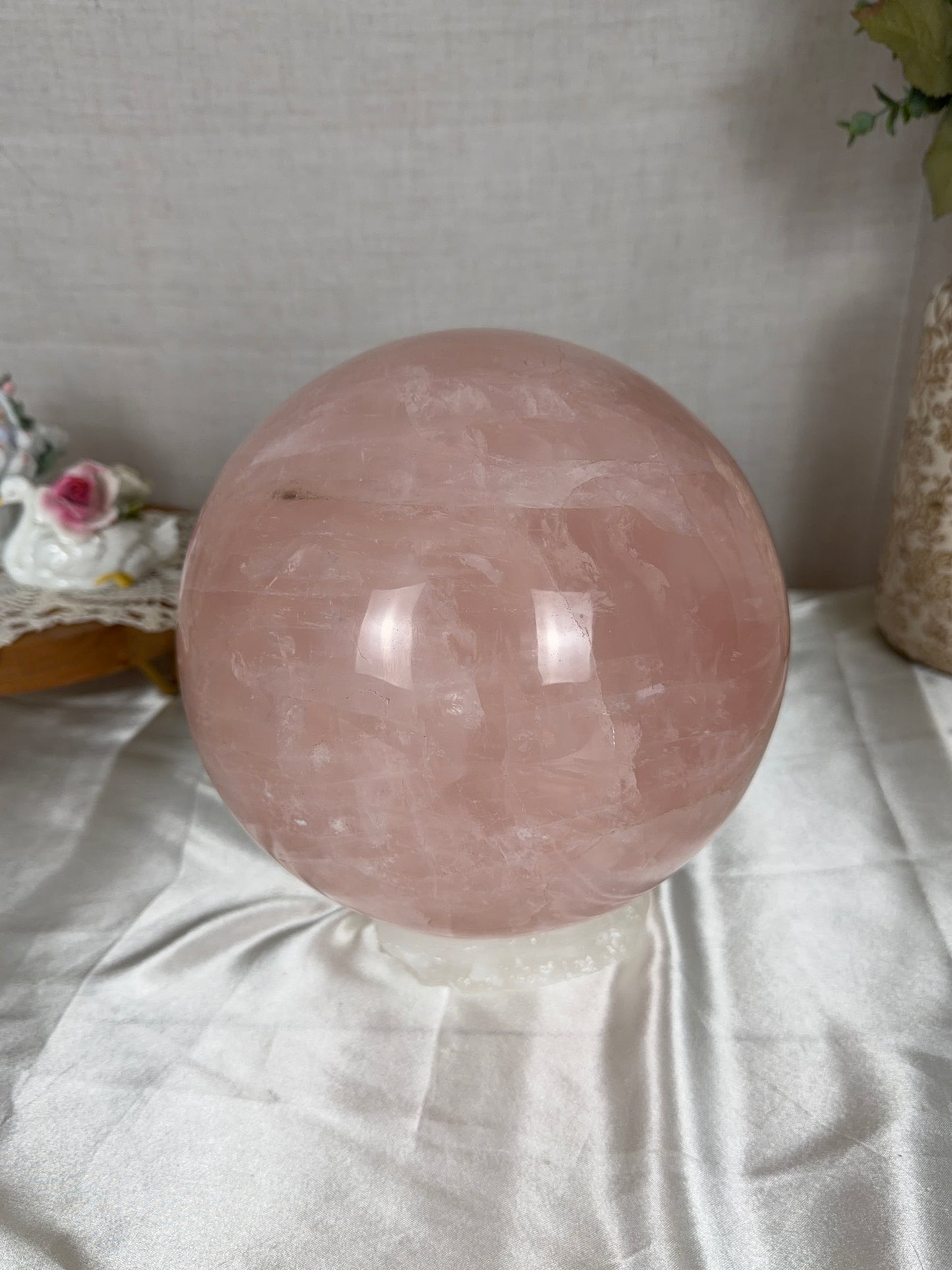XXL Collector's Rose Quartz Sphere 192mm (744)