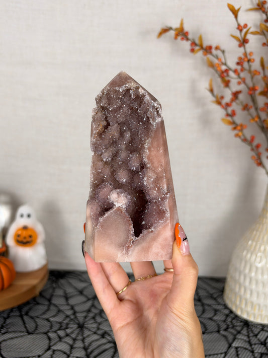 Moody Brown Pink Amethyst Tower (138)