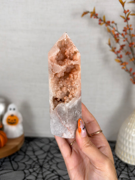 Peachy Bubble Pink Amethyst Tower (98Z)