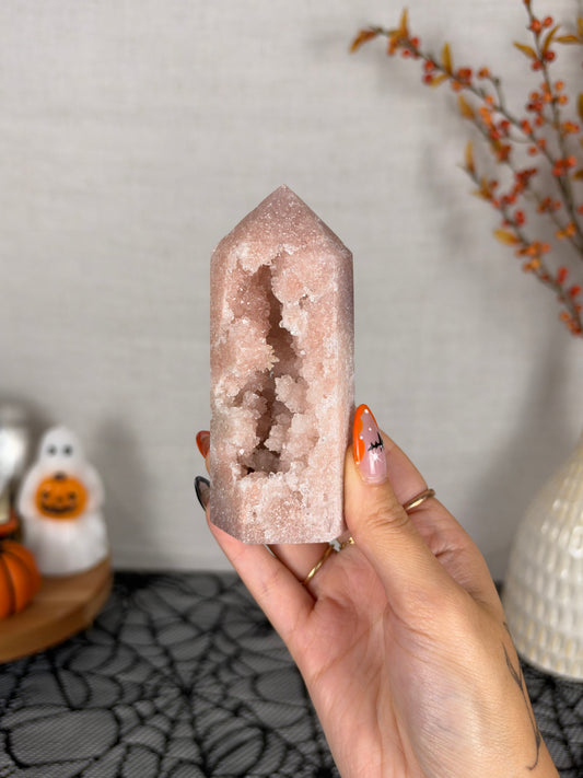 Glittery Pink Amethyst Tower (68T)