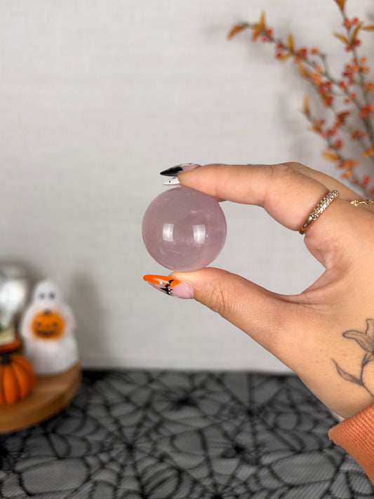 *Juicy Star Rose Quartz Sphere (18N)