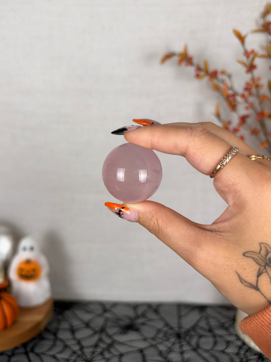 *Juicy Light Purple Star Rose Quartz Sphere (18B)