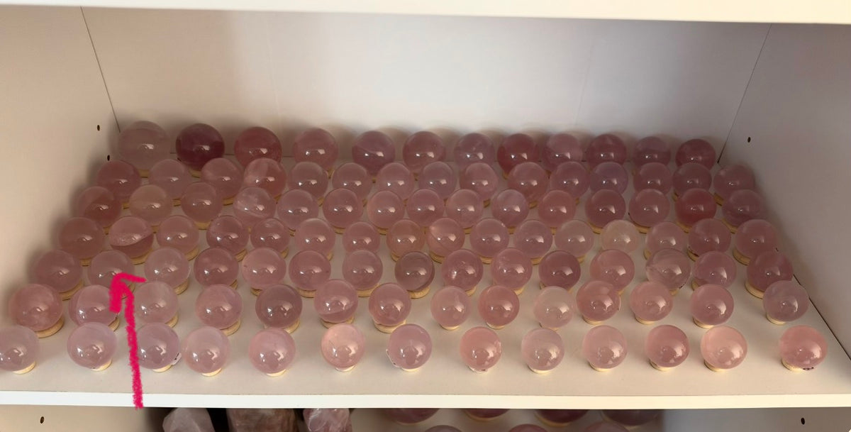 *Juicy Light Purple Mini Star Rose Quartz Sphere (12Y)