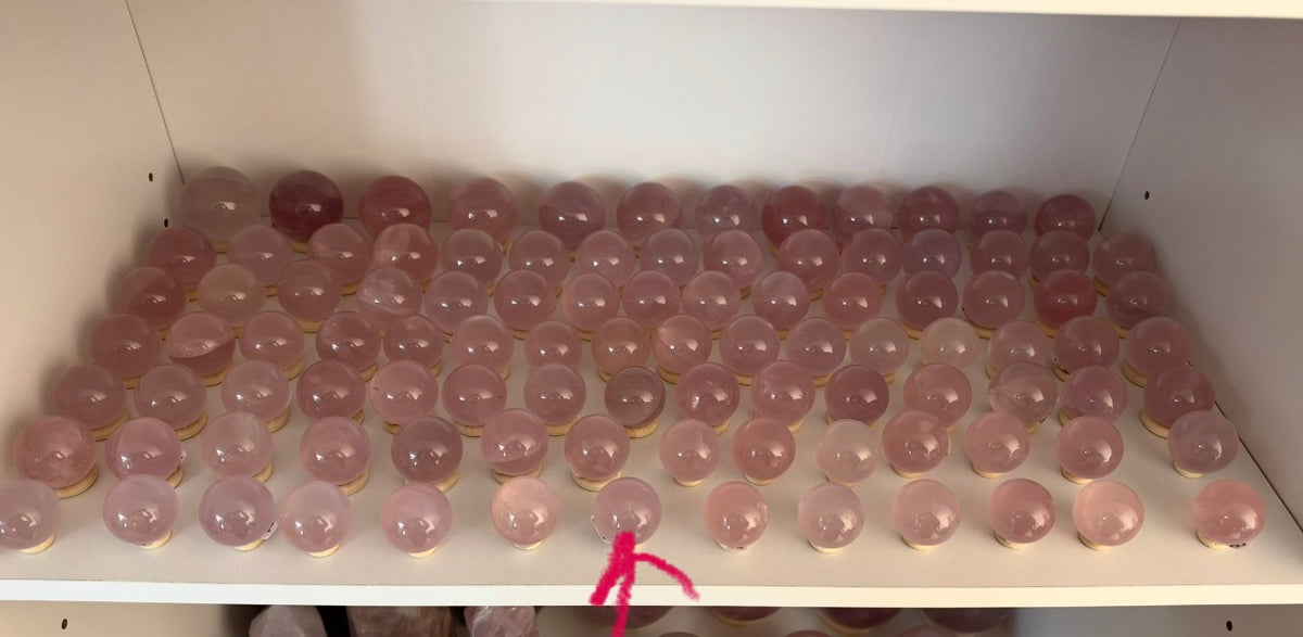*Extra Juicy Mini Star Rose Quartz Sphere (10E)