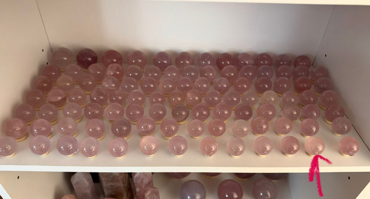 *Extra Juicy Mini Star Rose Quartz Sphere (8P)