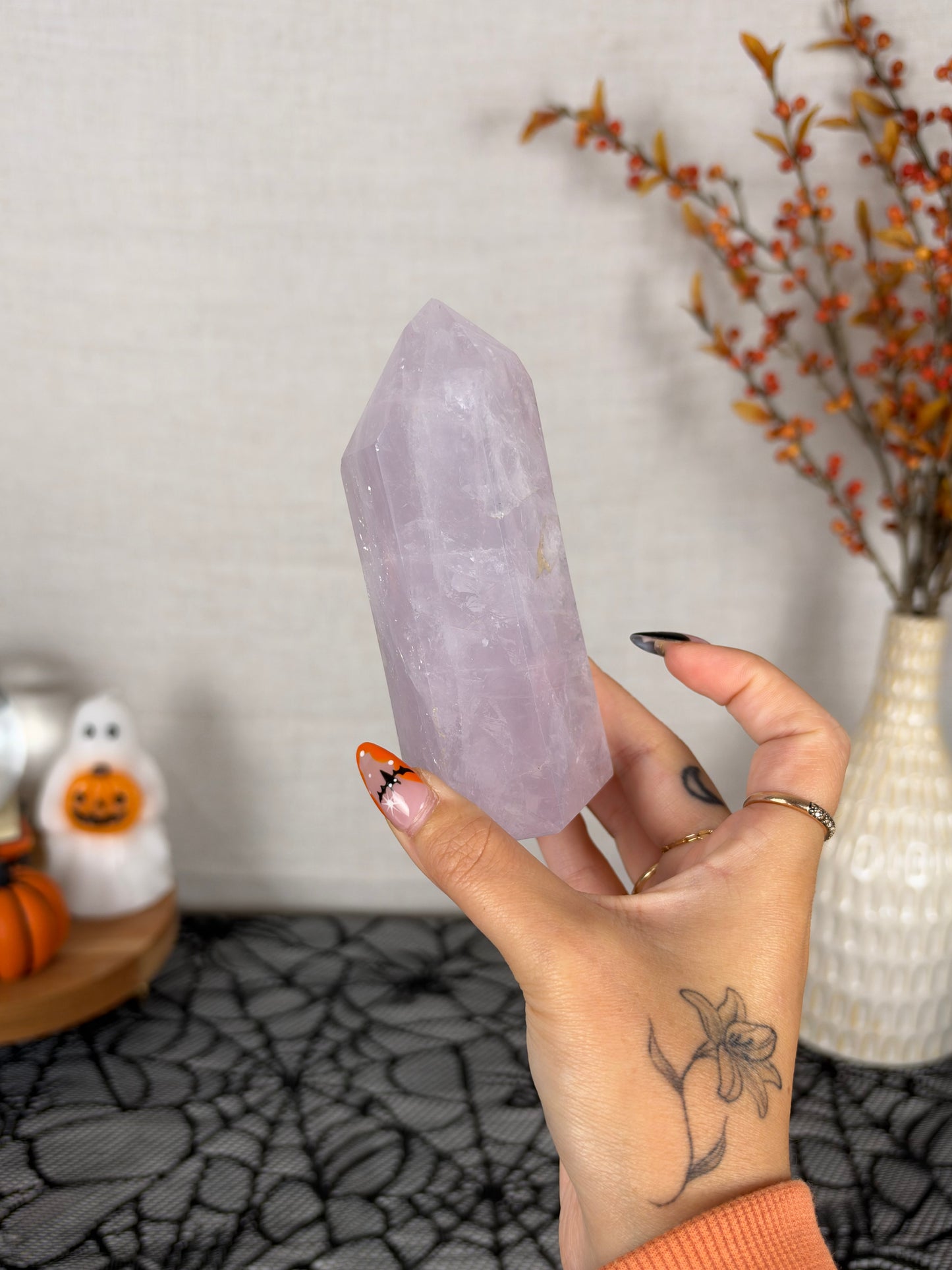 Lavender Rose Quartz Tower (58L)