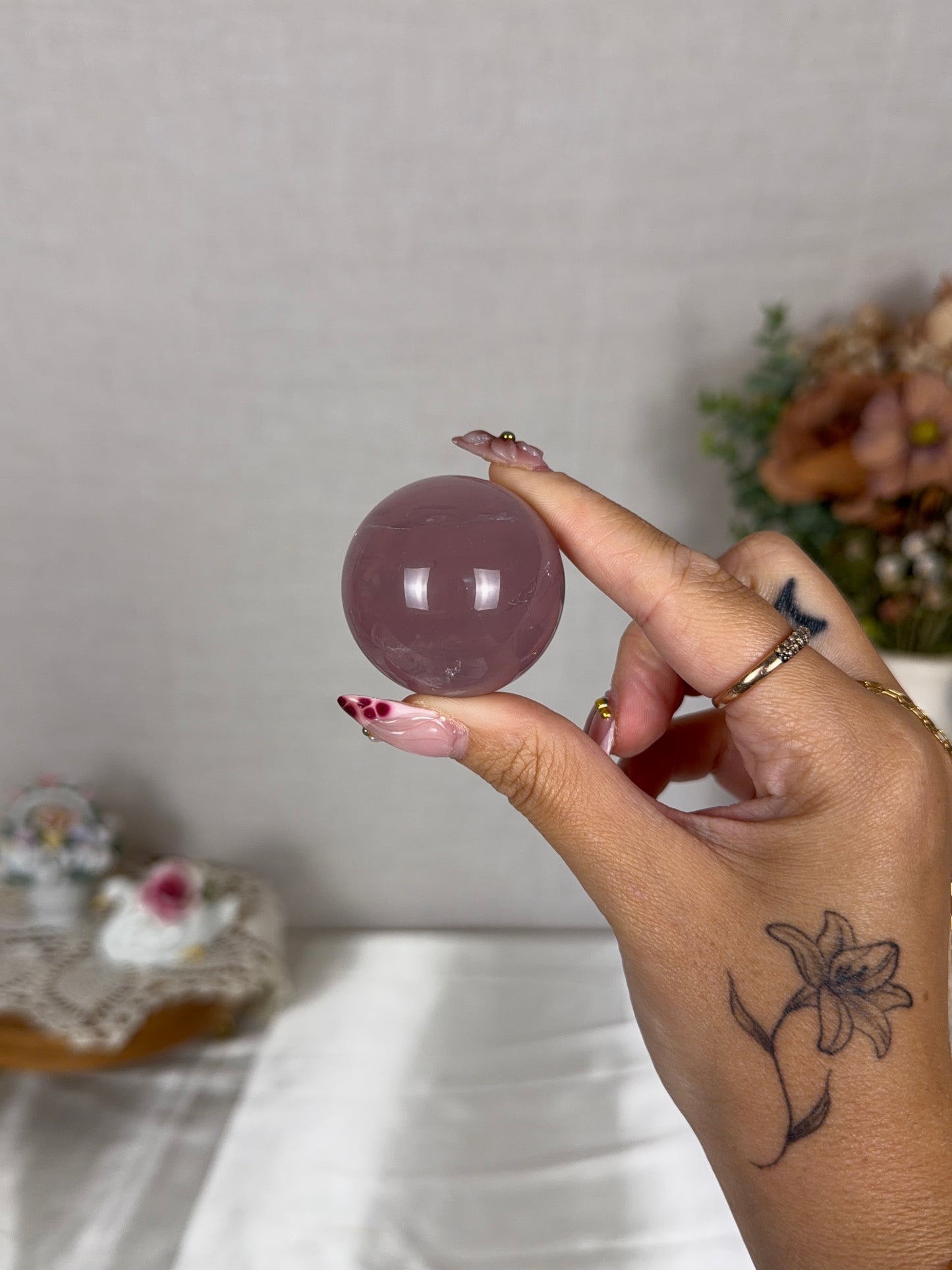 *Star Juicy Plum Rose Quartz Sphere (14G)