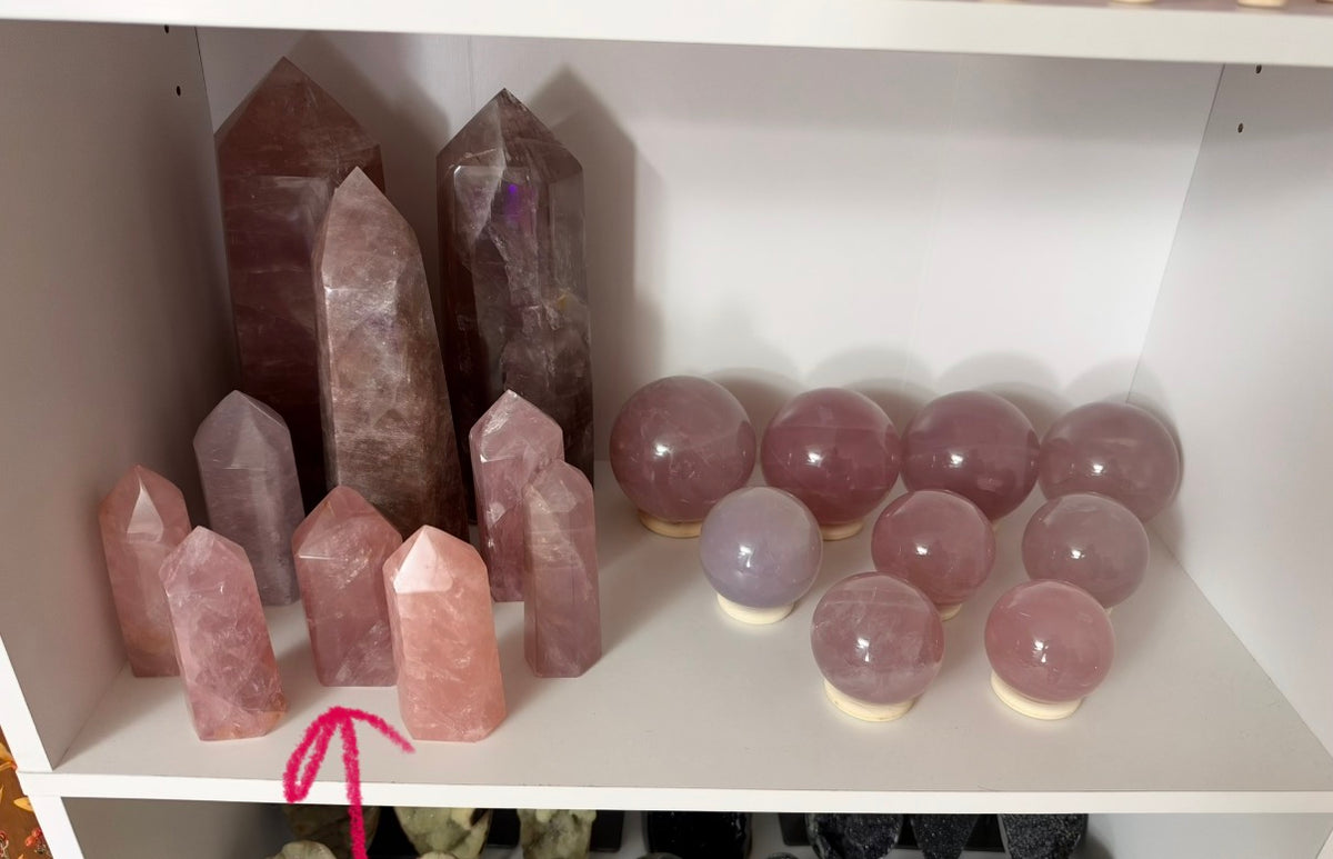 Juicy Mauve Golden Flash Rose Quartz Tower (54X)