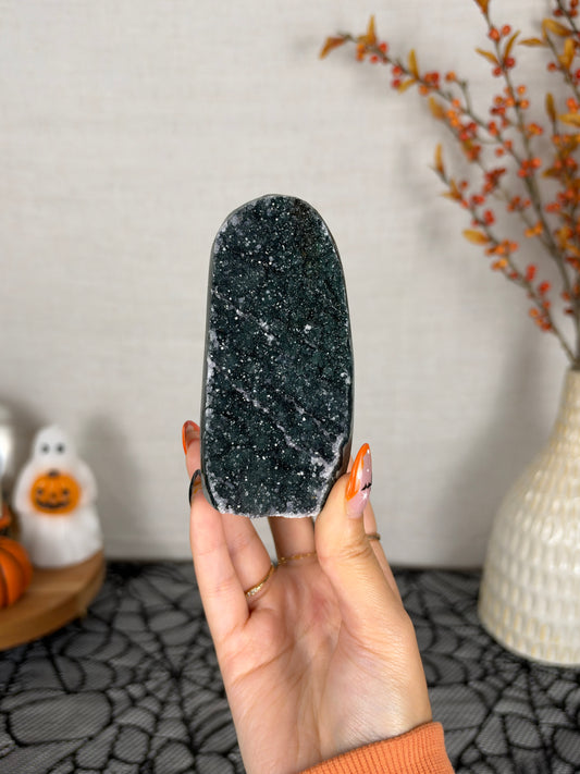 Black/Green Galaxy Amethyst Cutbase (40B)