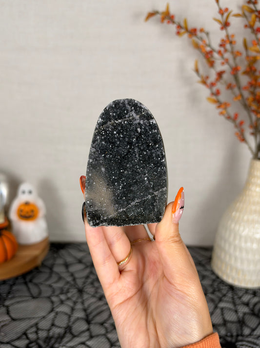 Black/Green Galaxy Amethyst Cutbase (35Z)