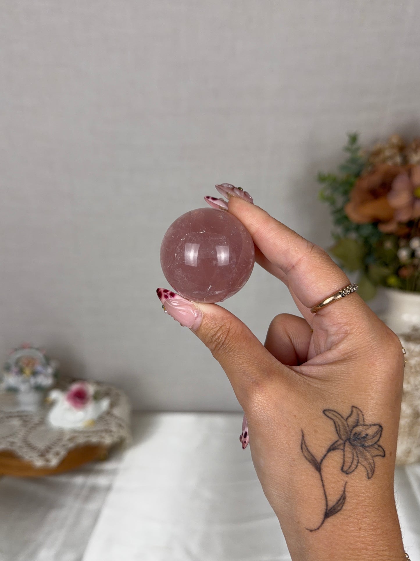 *Star Juicy Rainbow Rose Quartz Sphere (14Y)