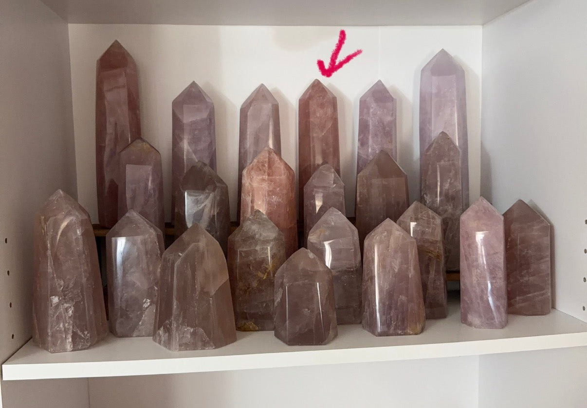 Strawberry Mauve Rose Quartz Tower (162X)