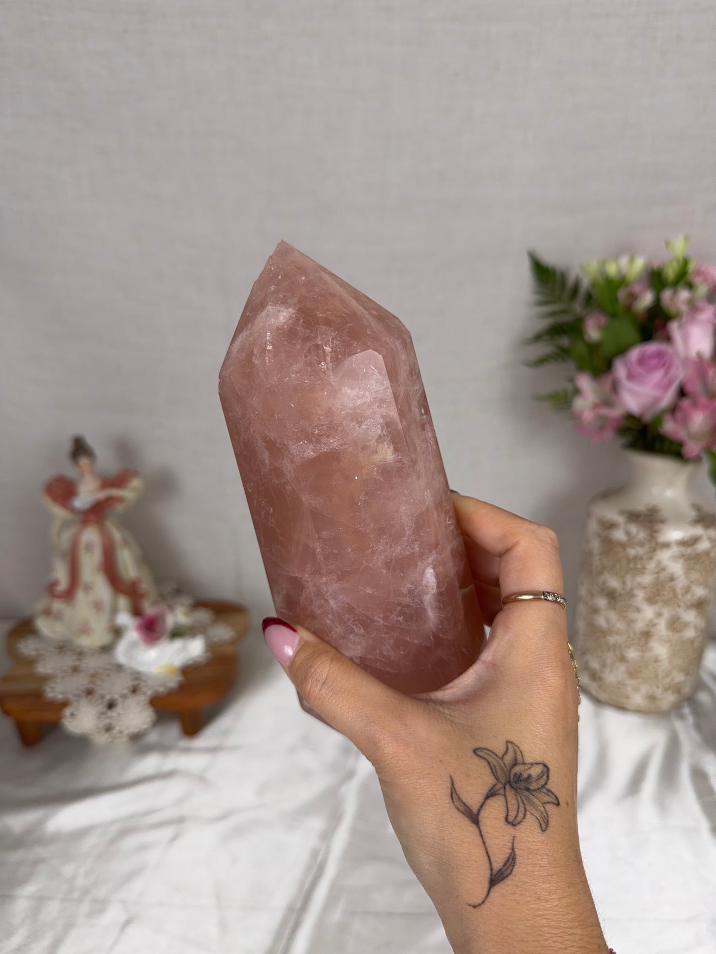 *BROKEN TIP* Electric Peach Gold Flash Rose Quartz Tower (120P)