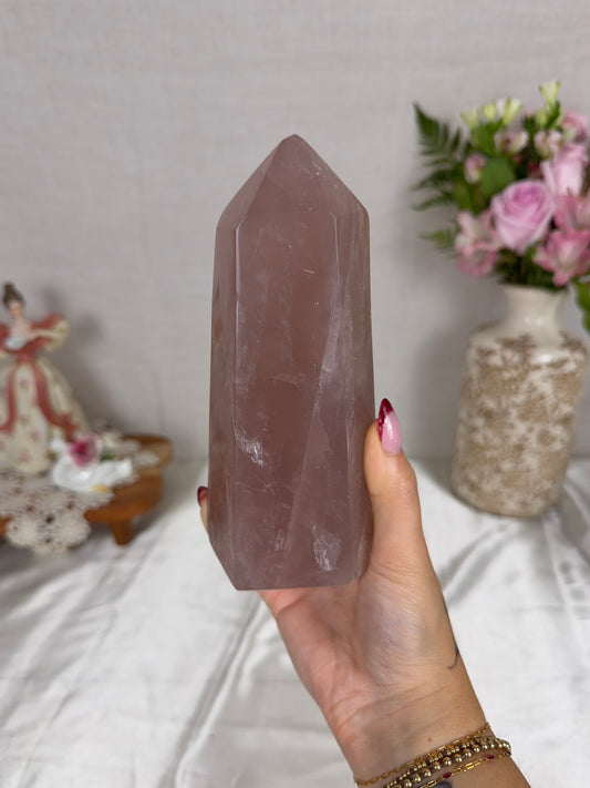 Mauve Gold Flash Rose Quartz Tower (124X)