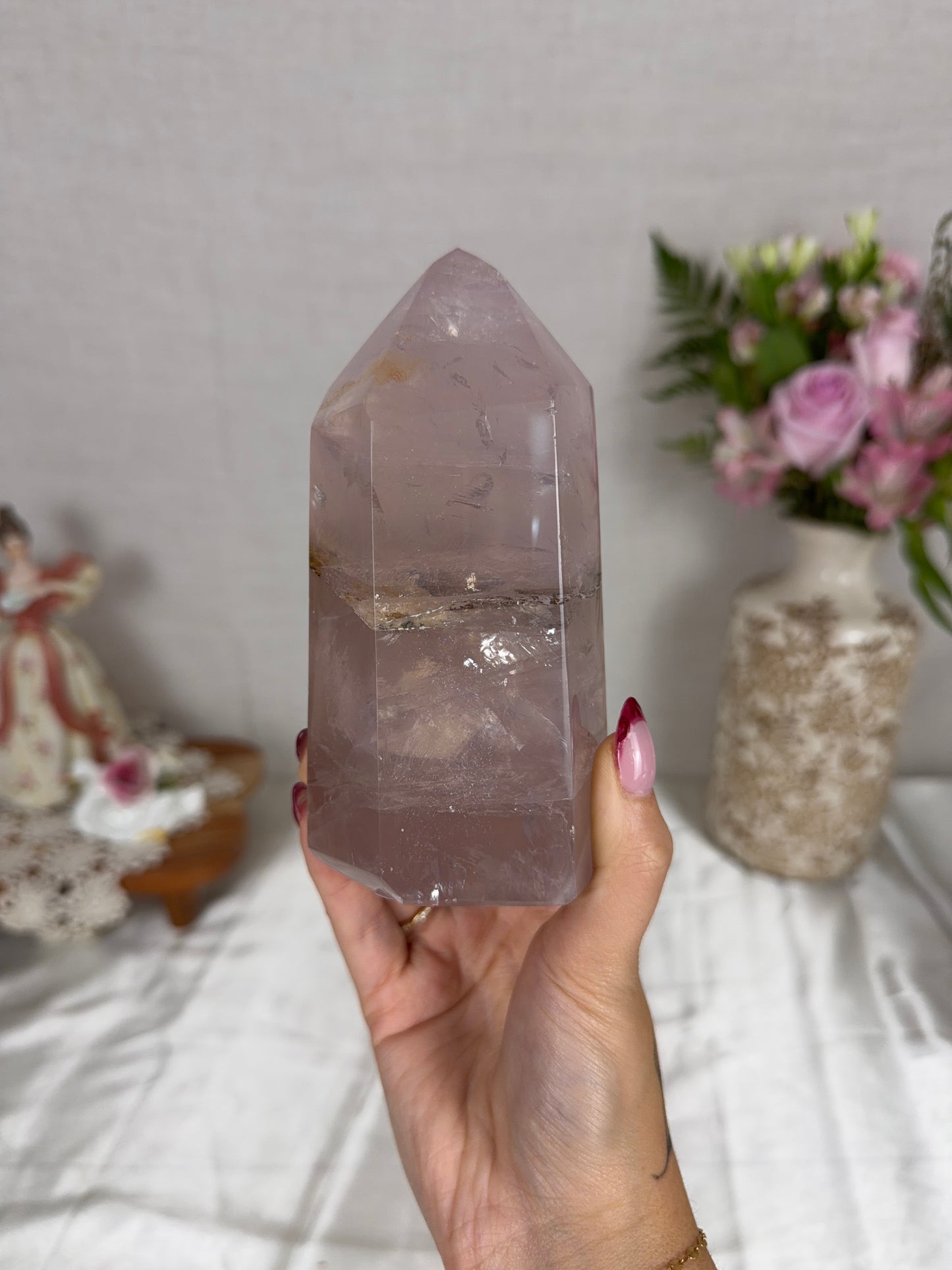 Watery Lavender Gold Flash Rose Quartz Tower (92L)