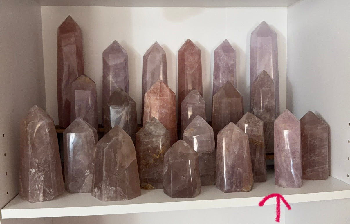 Lavender Rose Quartz Tower (65K)