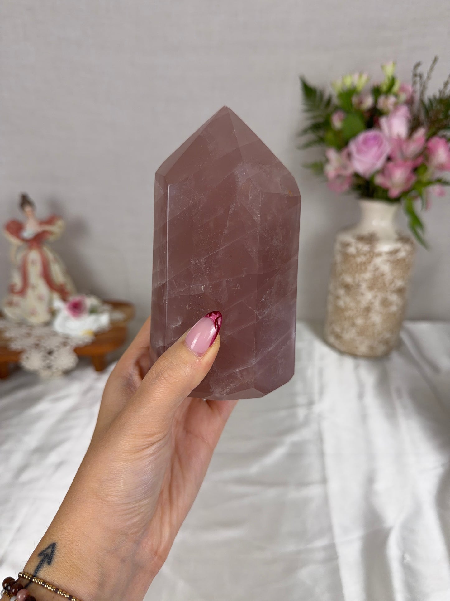Chunky Gold Flash Mauve Rose Quartz Tower (112B) *Imperfect Tip*