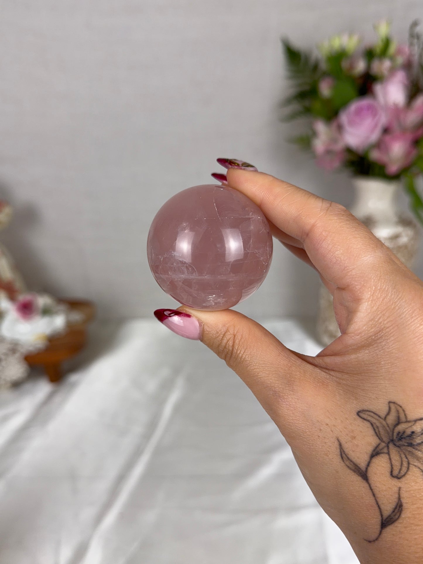 *Mauve Rainbow Star Rose Quartz Sphere (20R)