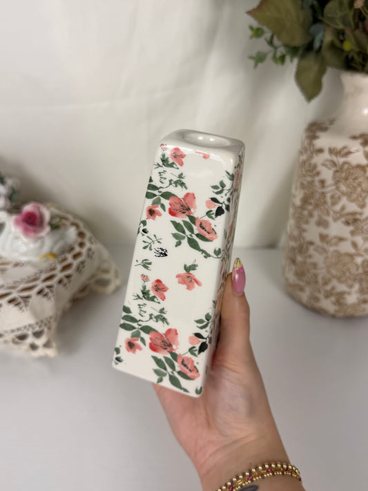 White Floral Vintage Sphere Stand