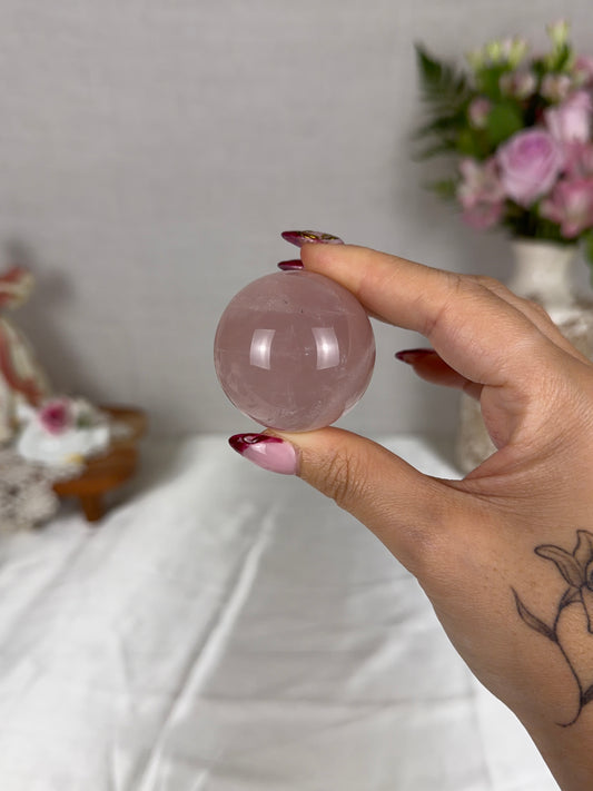 *Mauve Star Rose Quartz Sphere (14Q)