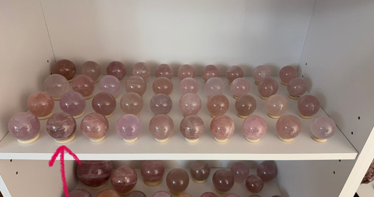 *Juicy Berry Star Rose Quartz Sphere (20V)