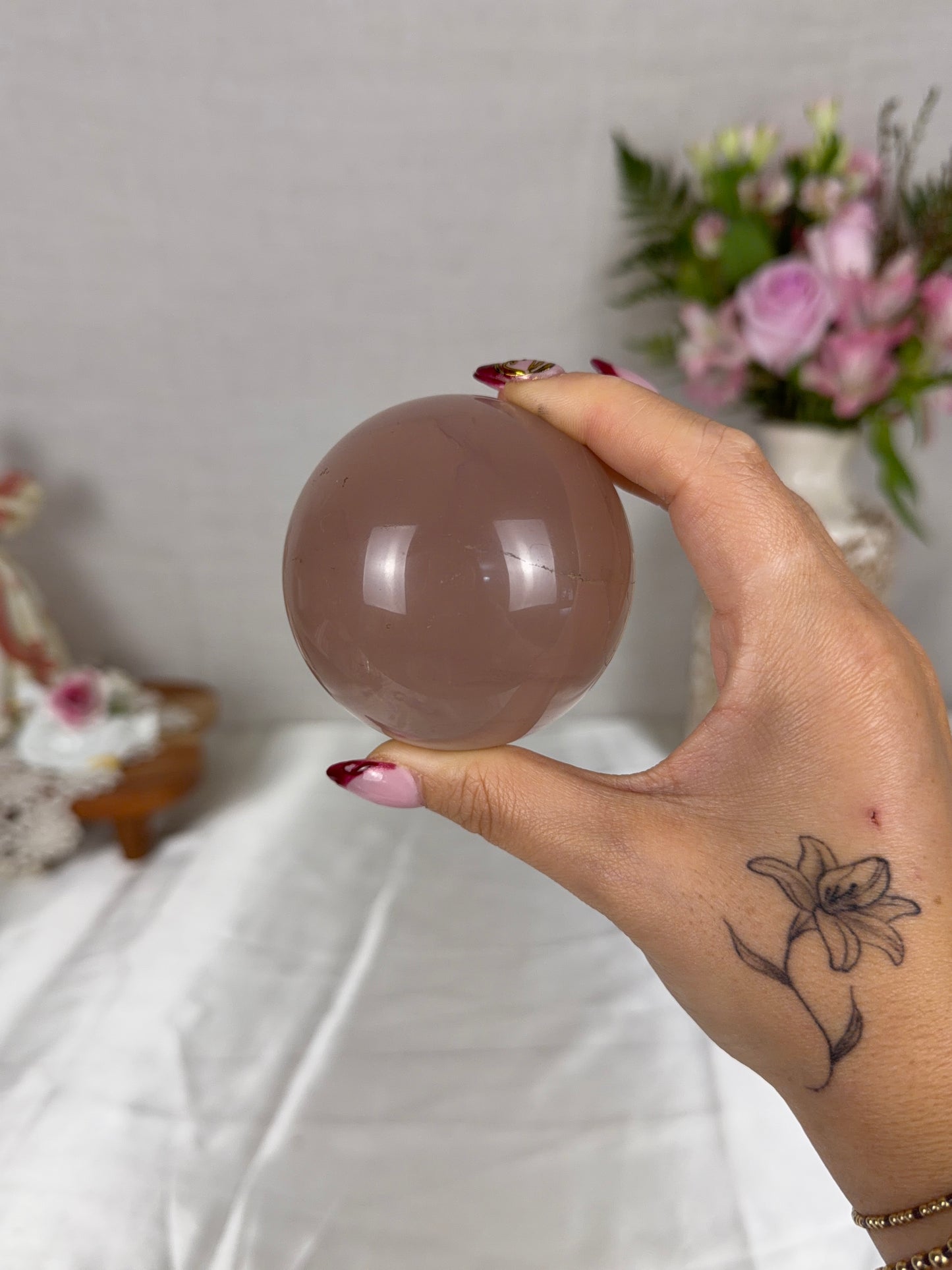 *Cloudy Brown Star Rose Quartz Sphere 68mm (70W)