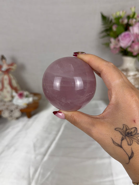 *Electric Lavender Star Rose Quartz Sphere 70mm (70L)