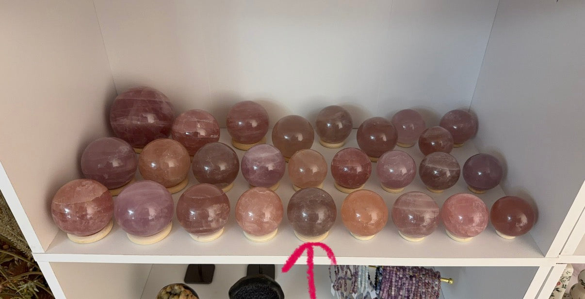 *Plum Star Rose Quartz Sphere 62mm (55P)