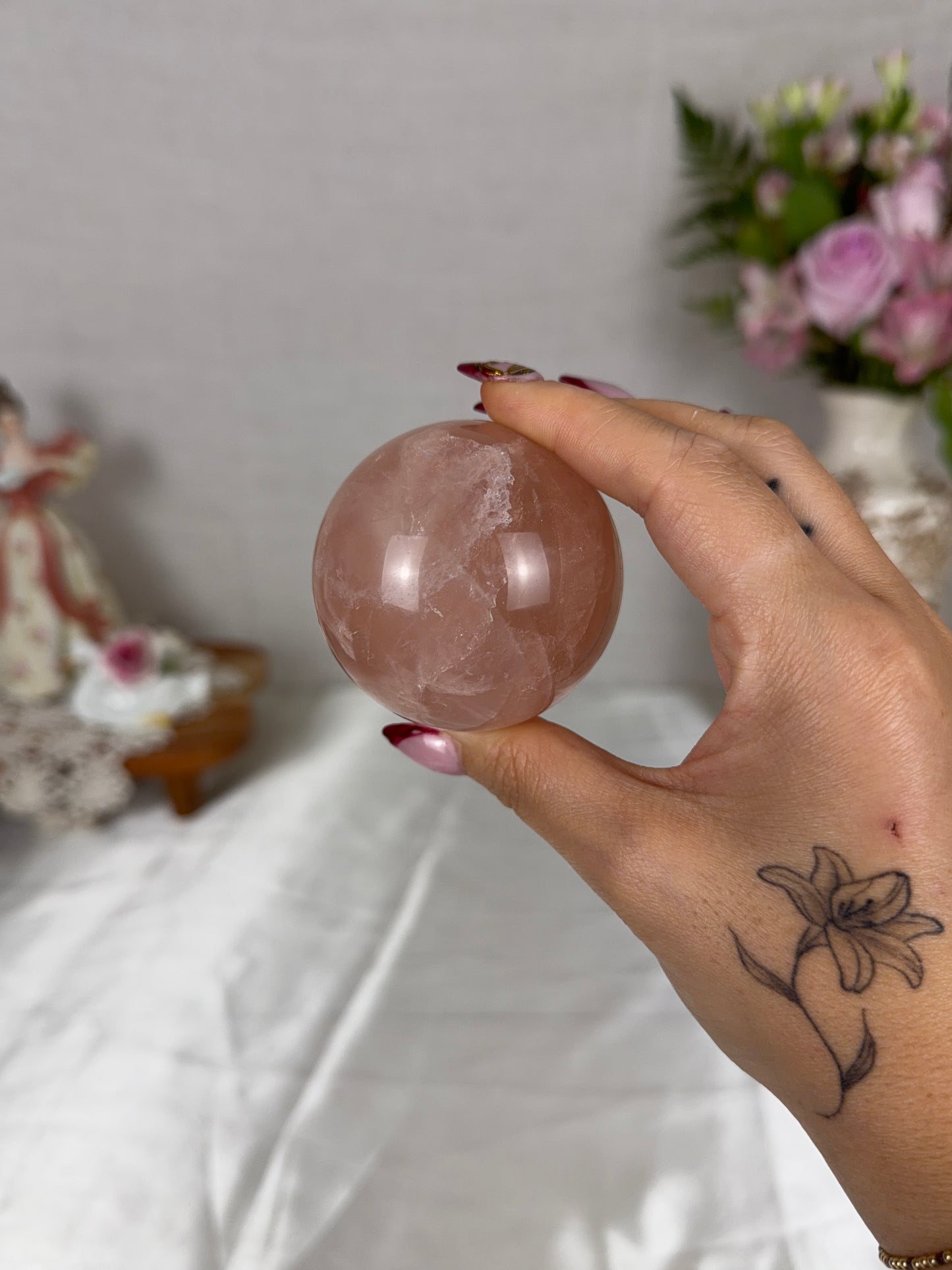 *Electric Peach Star Rose Quartz Sphere 58mm (40P)