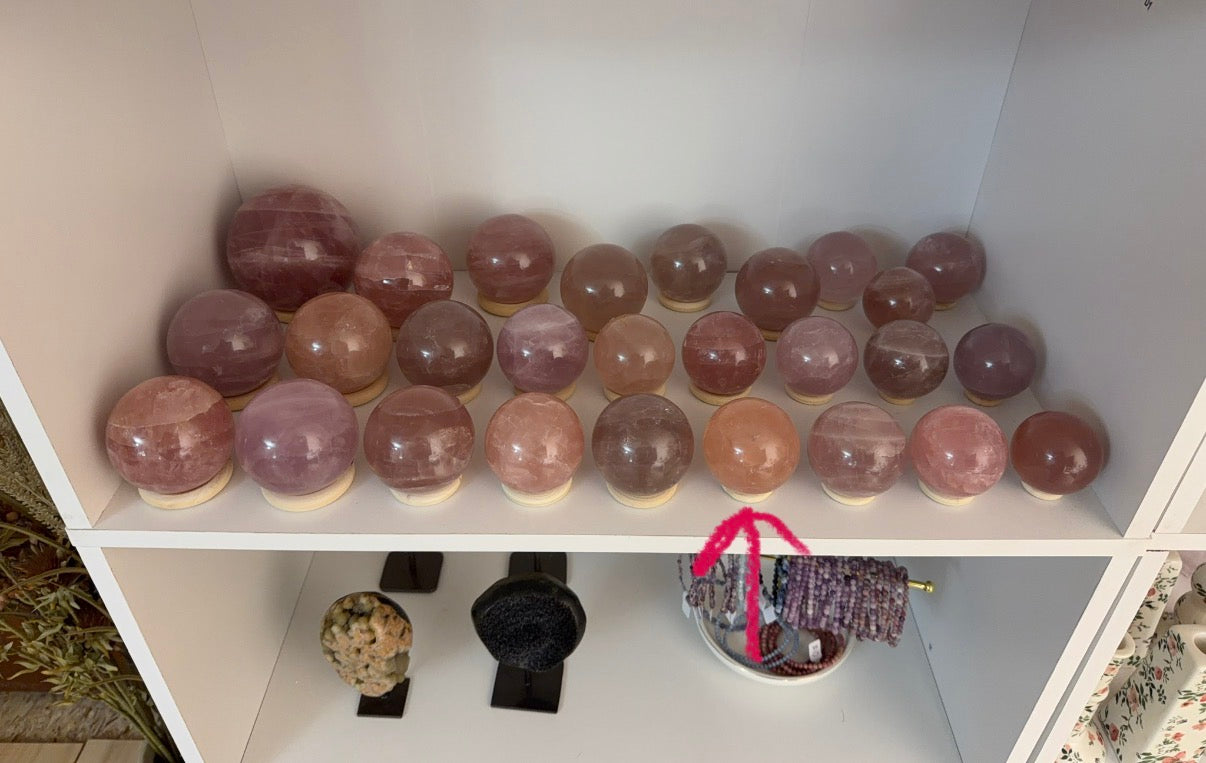 *Electric Peach Star Rose Quartz Sphere 58mm (40P)