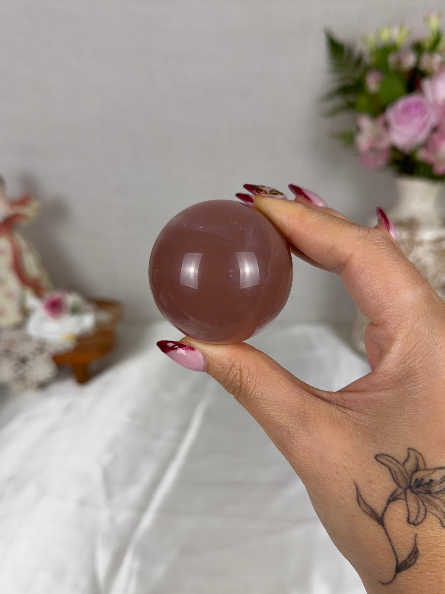 *Juicy Raspberry Star Rose Quartz Sphere 50mm (40W)
